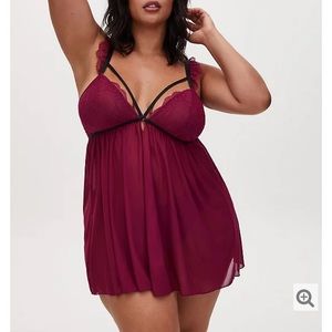 Torrid size 6 Berry Lingerie